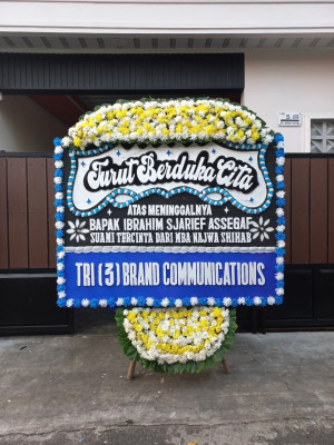Papan Bunga Duka di Sindulang Satu